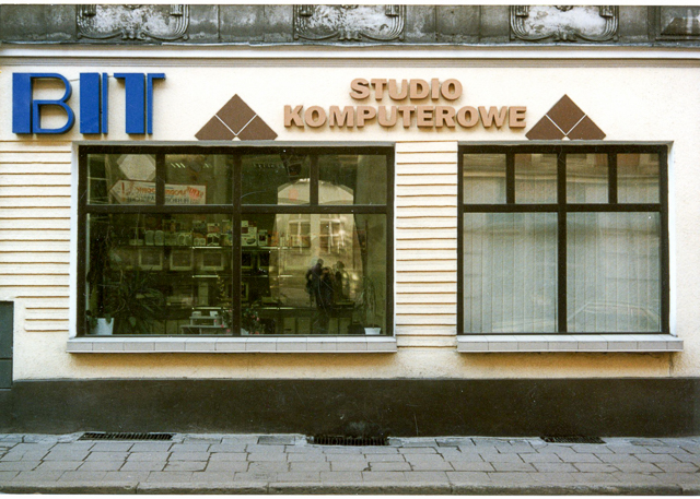 Studio Komputerowe BIT przy ulicy Chopina pod koniec lat 90.