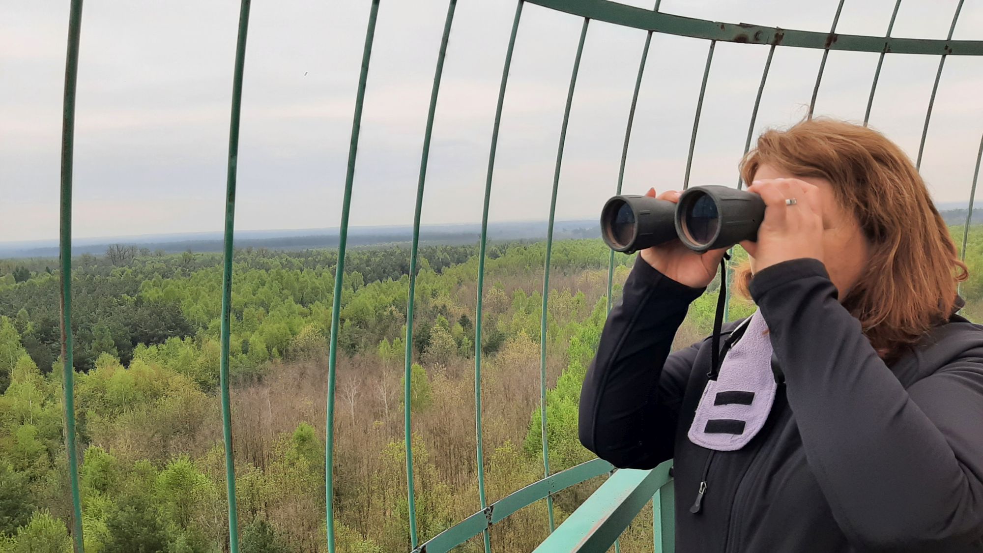 Jana Veverkova z Odr podziwia okoliczne widoki z wysokości 30 metrów