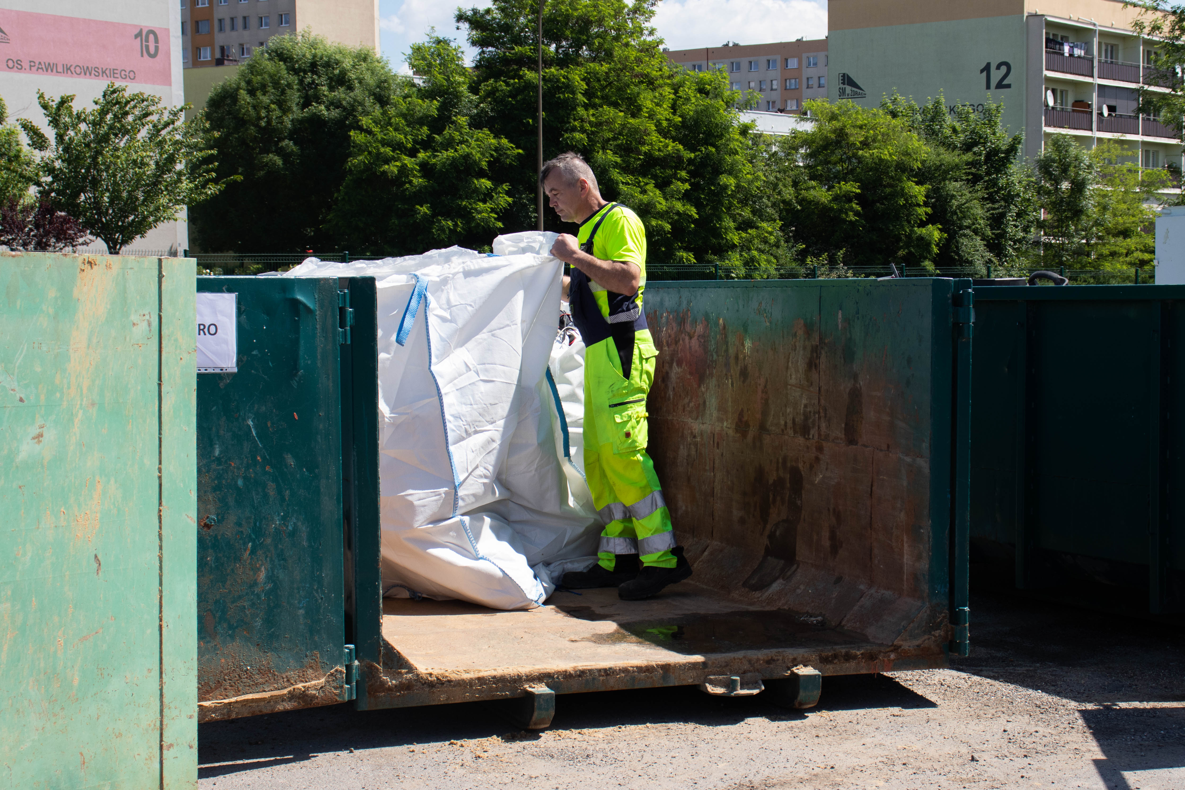 Akcja miała miejsce przy Punkcie Selektywnej Zbiórki Odpadów Komunalnych (PSZOK)