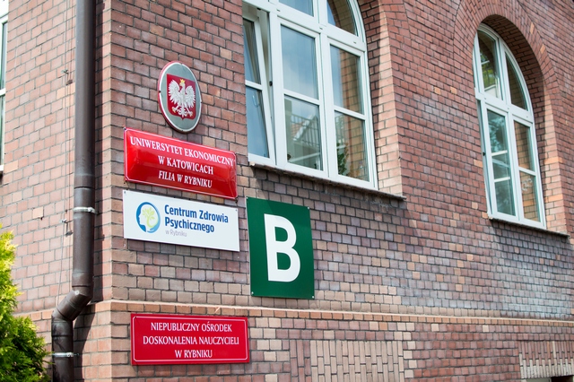 Centrum Zdrowia Psychicznego mieści się w przy ul. Rudzkiej 13 (budynek B, IV piętro).
