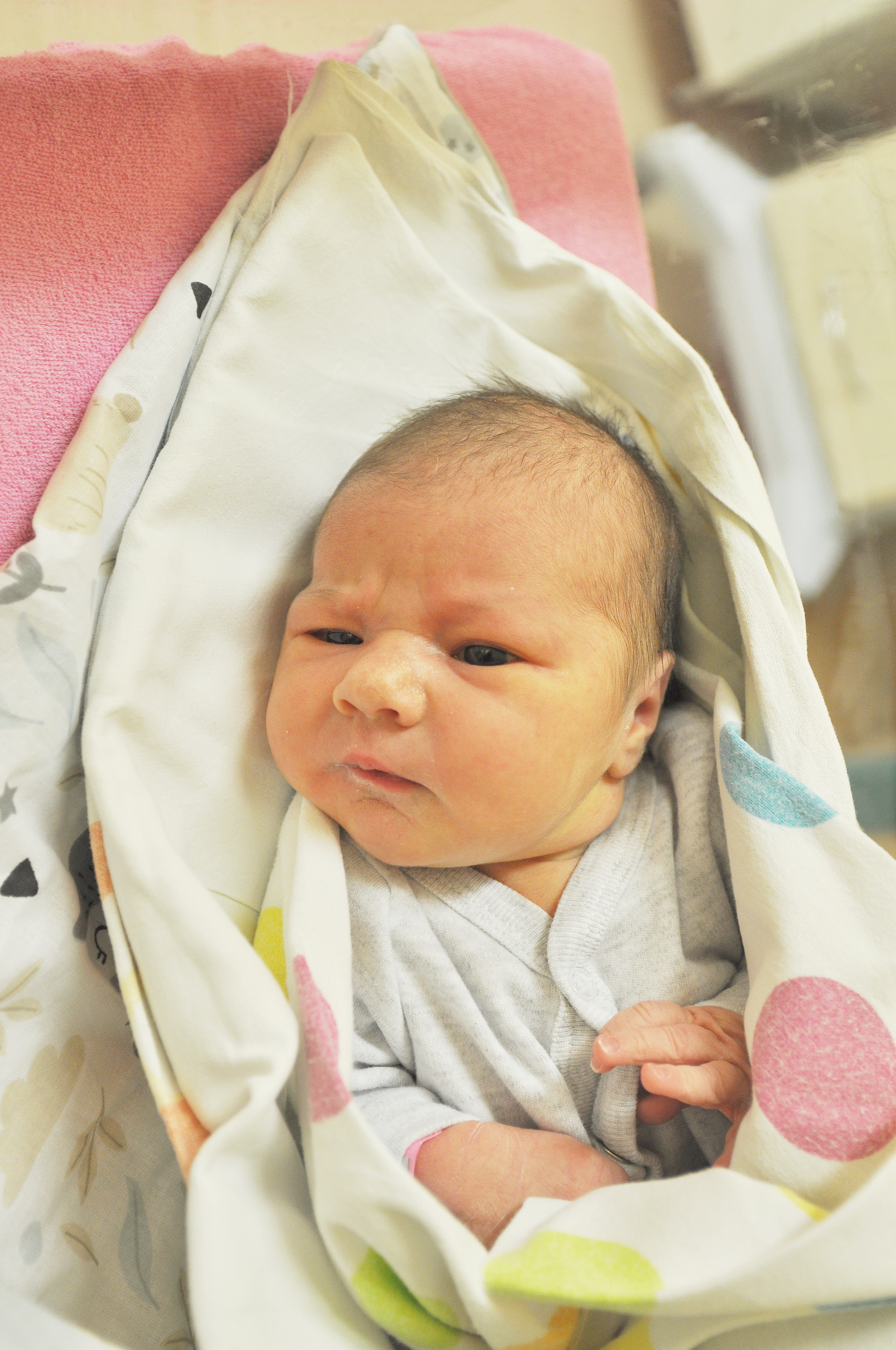 Kasia Michna to córeczka Anna i Krzysztofa. Narodziła się 12 lutego o 17.40. Mierzyła 52 cm i ważyła 3270 g. Rodzina mieszka w Tworkowie.
