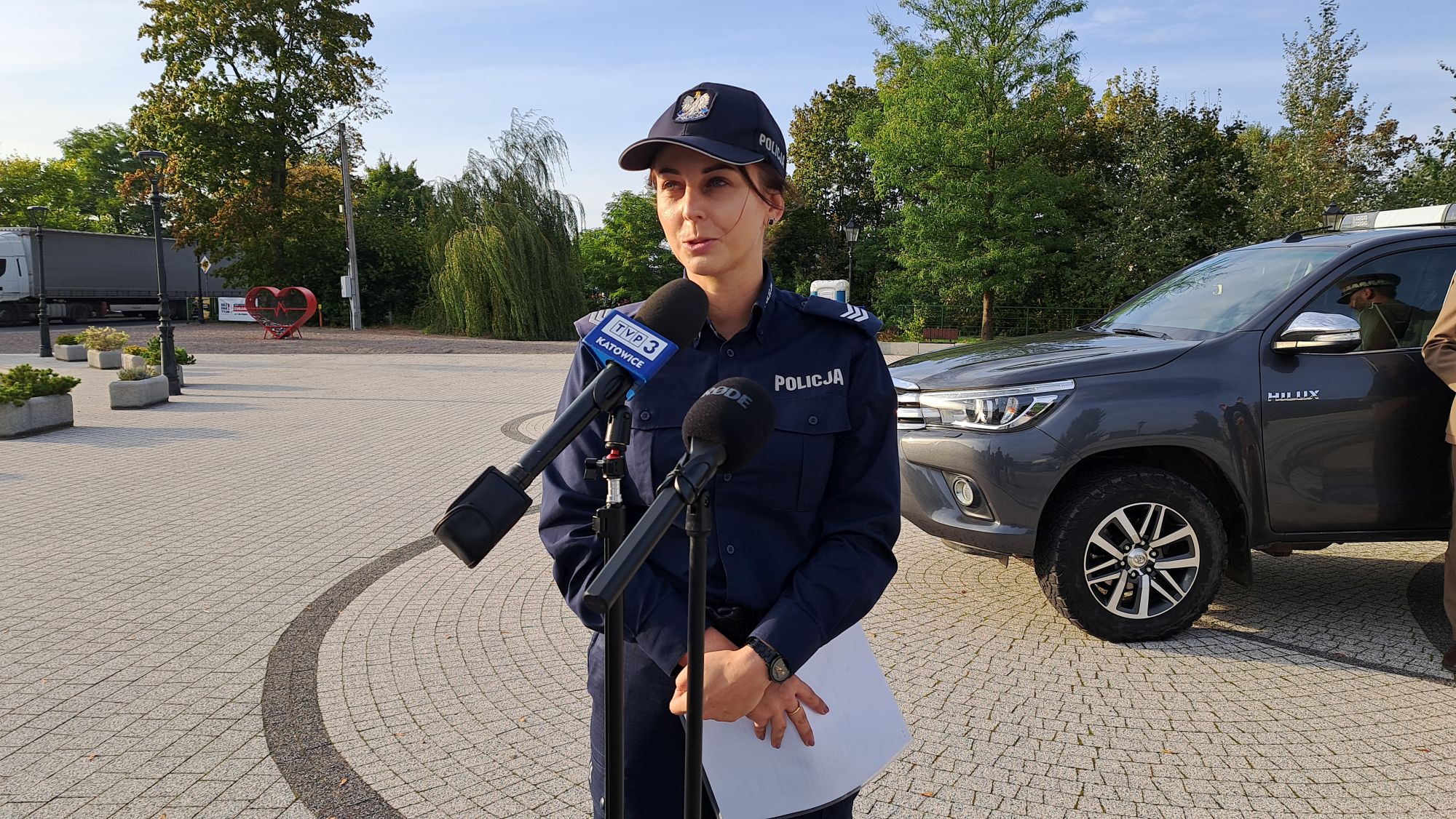 Przekazanie pojazdu miało charakter konferencji prasowej, którą poprowadziła oficer prasowa KPP w Raciborzu sierż. sztab. Joanna Wiśniewska