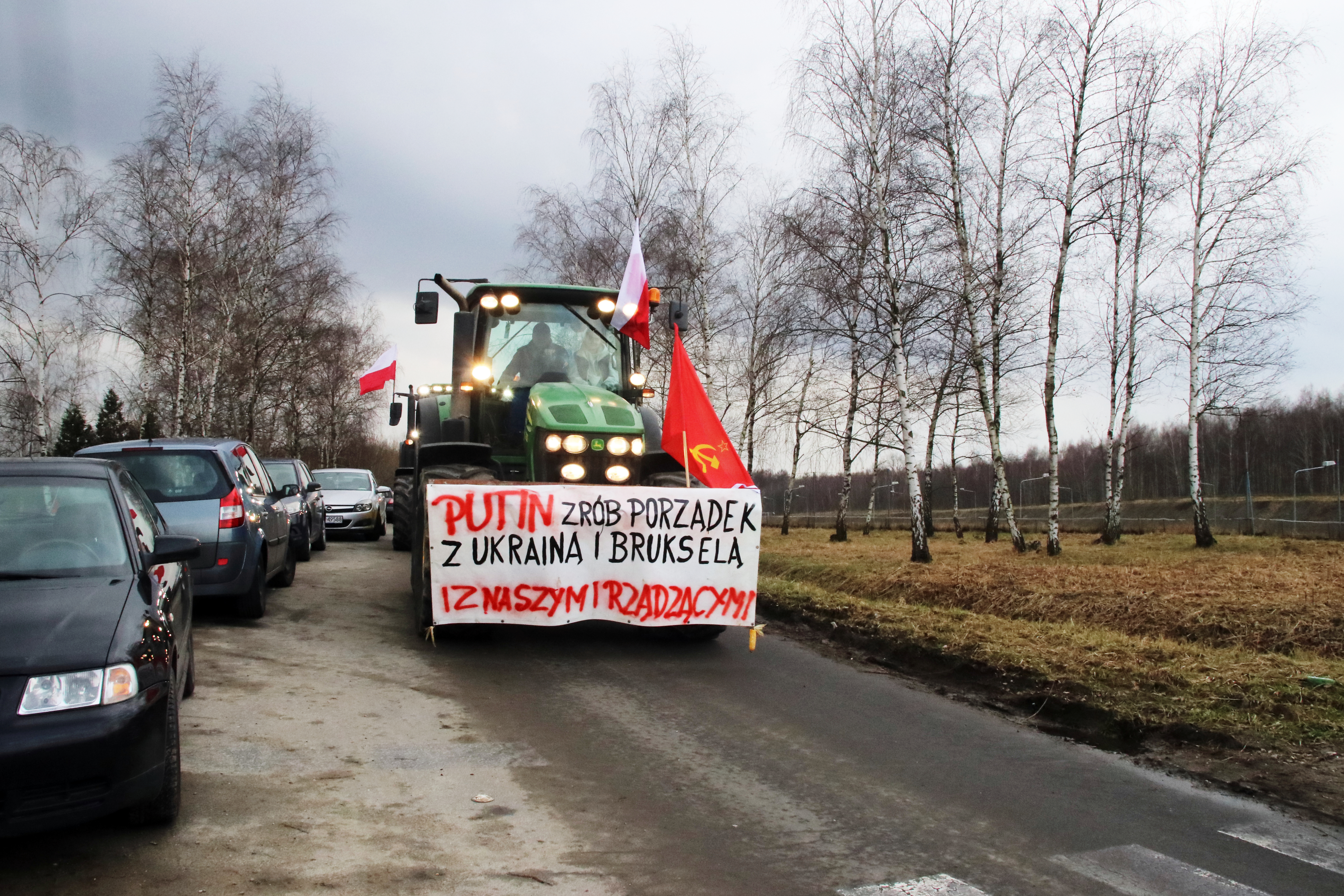 Zachowanie tego protestującego wzbudziło kontrowersje w całej Polsce (fot. Dawid Machecki)