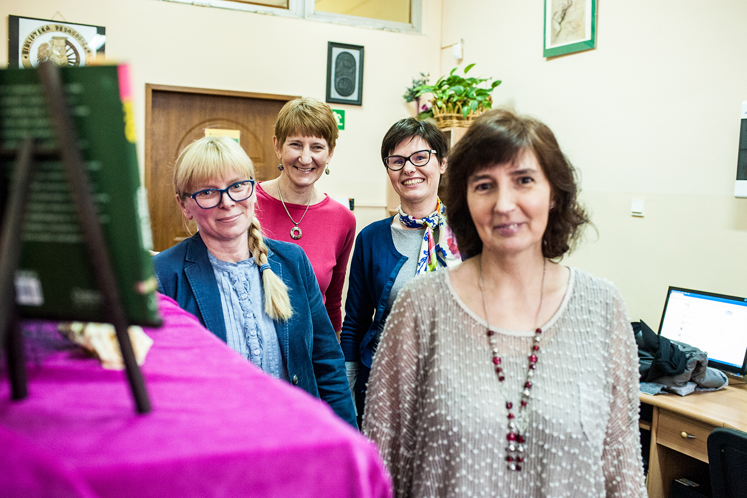 Pracownice Biblioteki Pedagogicznej w Raciborzu. Od lewej: Agata Śliwicka, Arleta Hoffmann-Piasecka, Jolanta Świątek-Gruszka i Sabina Frost